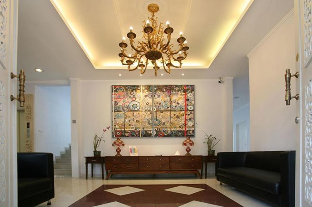 Sun Rise House Hotel Jakarta Buitenkant foto