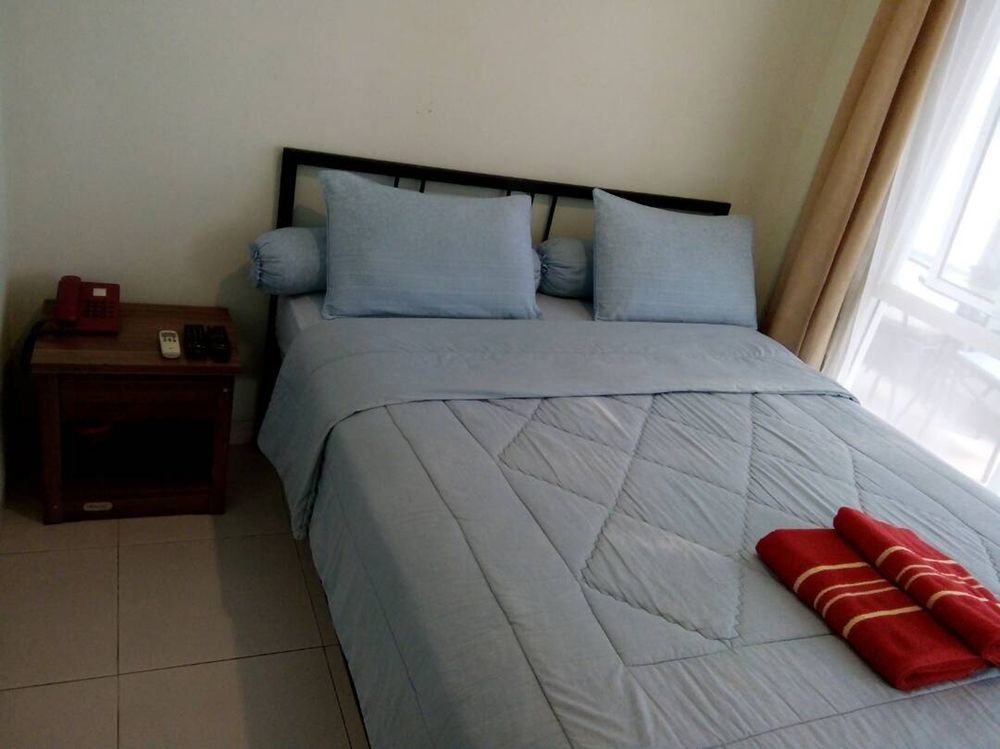 Sun Rise House Hotel Jakarta Buitenkant foto