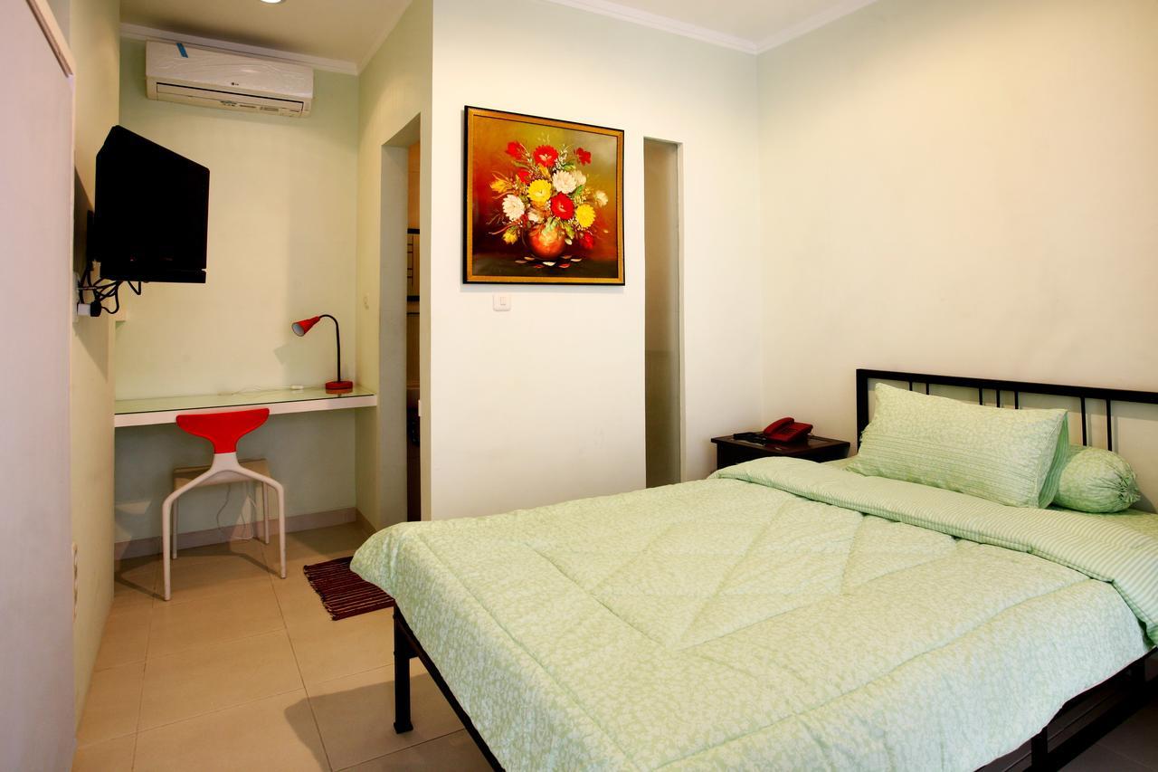 Sun Rise House Hotel Jakarta Kamer foto